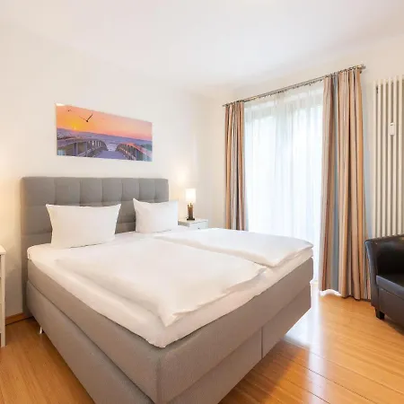 Apartment Kaiservillen - Mit 1 Schlafzimmer Und Balkon D214